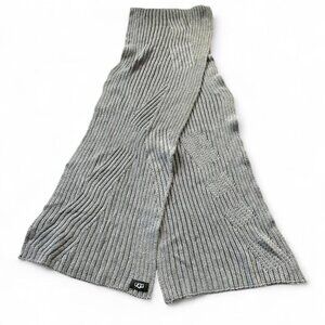 Ugg grey winter robbed knit scarf     Vintage y2k winteraccessories 90s scarves